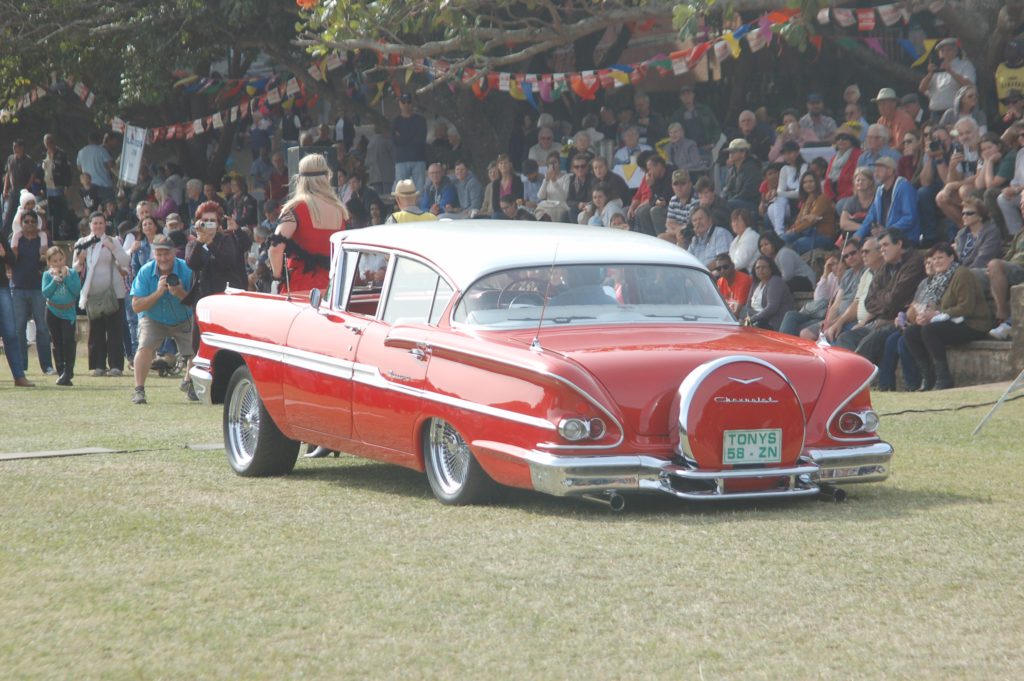 16 Julie Motorshow photo 11