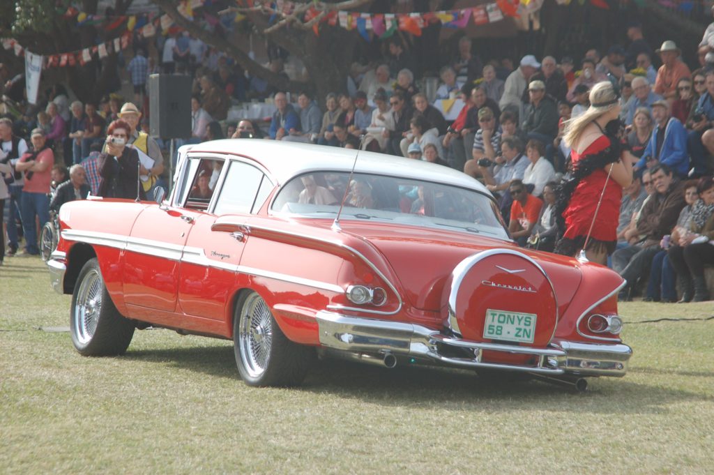 16 Julie Motorshow photo 12