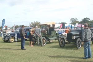 16 Julie Motorshow photo 16